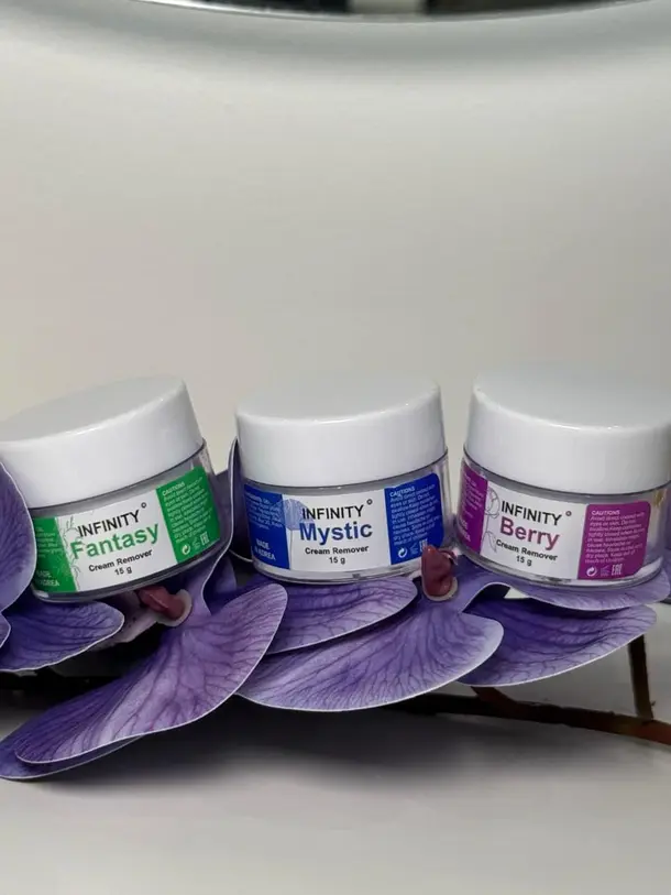 Lash supplies